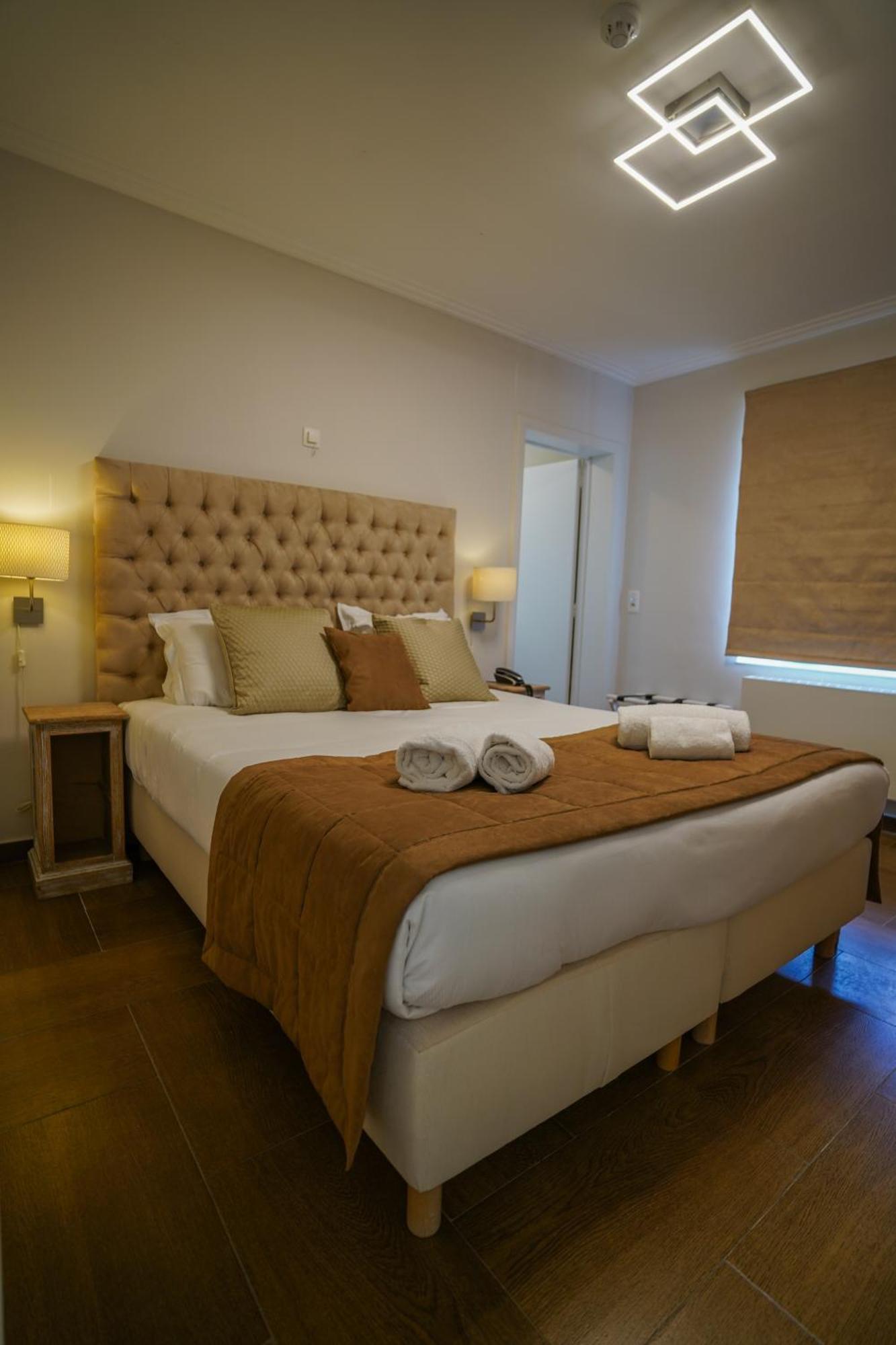 Hotel Au Comte De Mercy Oupeye Habitación foto