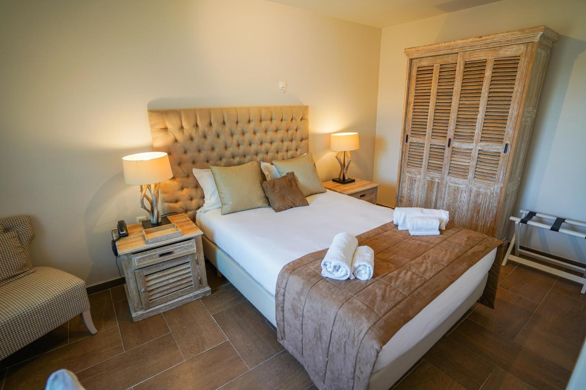 Hotel Au Comte De Mercy Oupeye Habitación foto