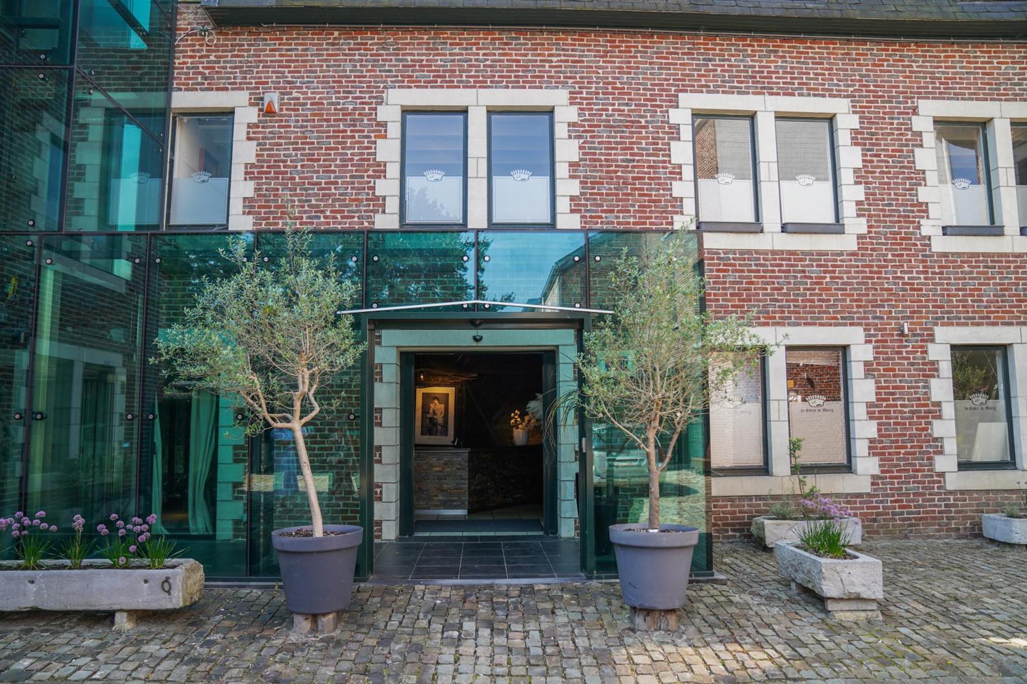 Hotel Au Comte De Mercy Oupeye Exterior foto